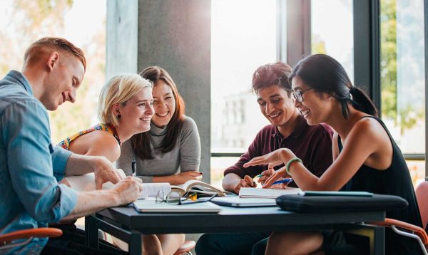 Cursos de Inglés para Adultos 120HRS